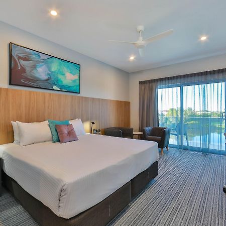 Best Western Plus North Lakes Hotel Екстер'єр фото